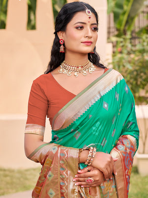 Rama Green Pochampalli Silk Saree With Blouse Piece