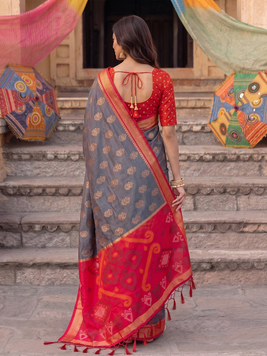 Gray Soft Silk Saree With Blouse Piece