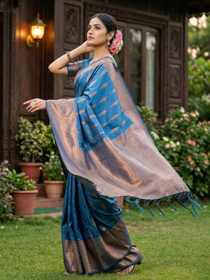 Blue Silk Blend Saree With Blouse Piece