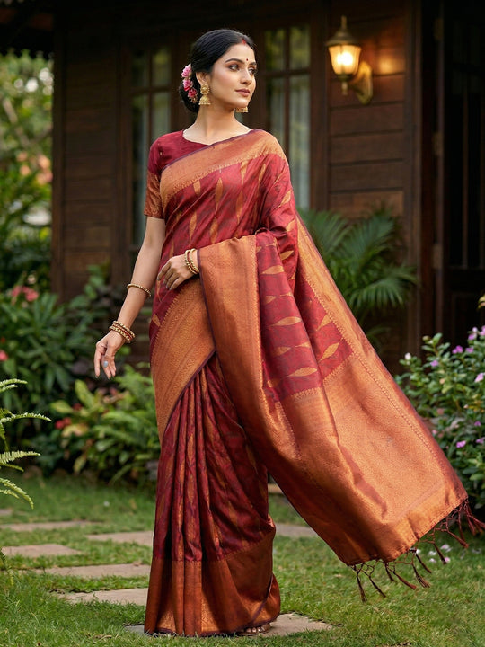 Maroon Silk Blend Saree With Blouse Piece