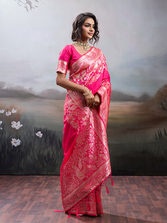 Pink Silk Blend Saree With Blouse Piece