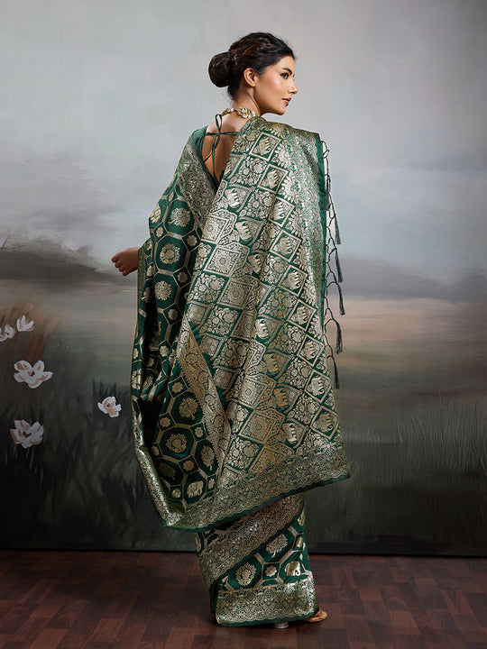 Bottal Green Silk Blend Saree With Blouse Piece