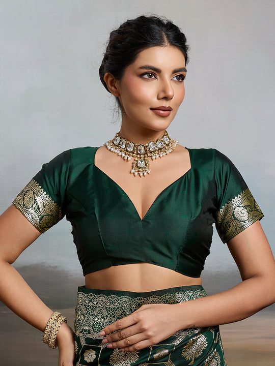 Bottal Green Silk Blend Saree With Blouse Piece