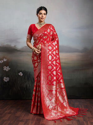 Red Silk Blend Saree With Blouse Piece