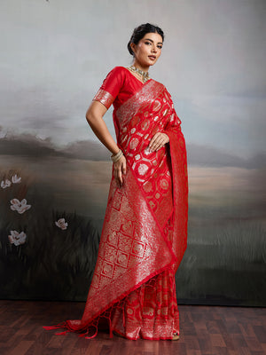 Red Silk Blend Saree With Blouse Piece