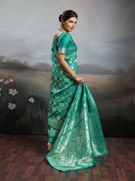 Rama Green Silk Blend Saree With Blouse Piece
