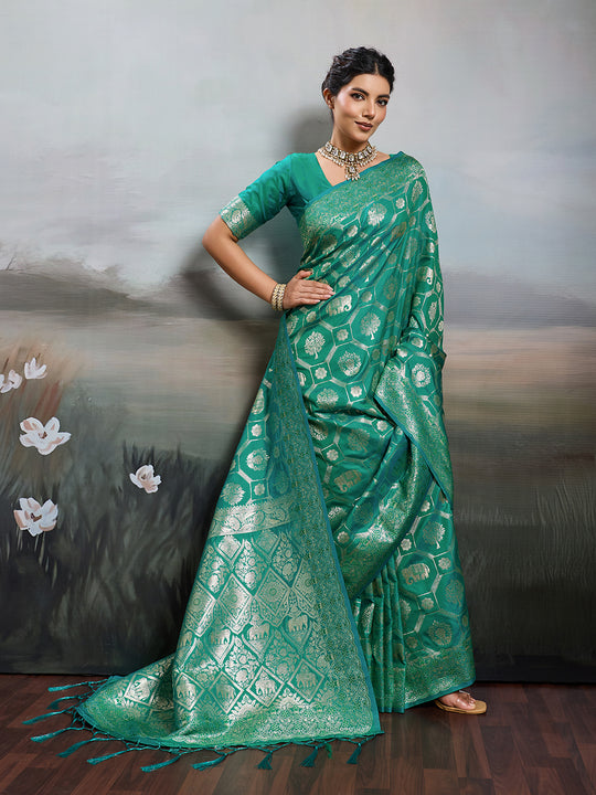 Rama Green Silk Blend Saree With Blouse Piece