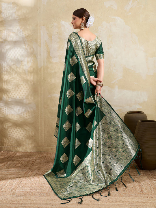 Dark Green Silk Blend Saree With Blouse Piece
