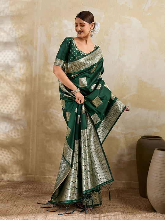 Dark Green Silk Blend Saree With Blouse Piece