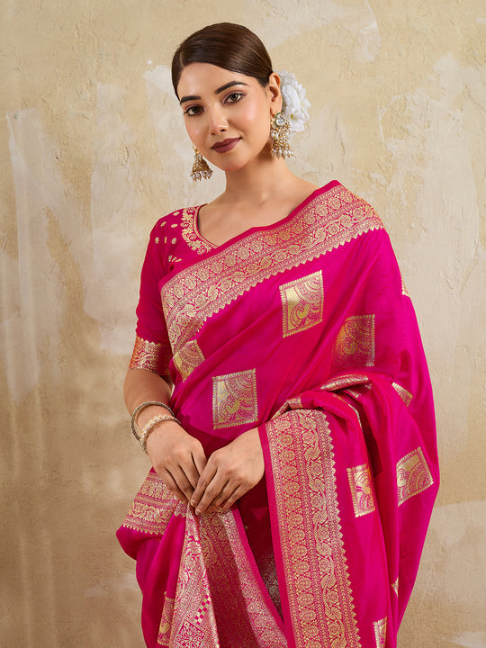 Magenta Silk Blend Saree With Blouse Piece