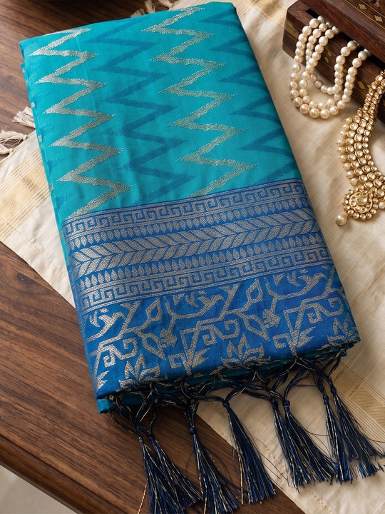 Teal Blue Silk Saree With Blouse Piece