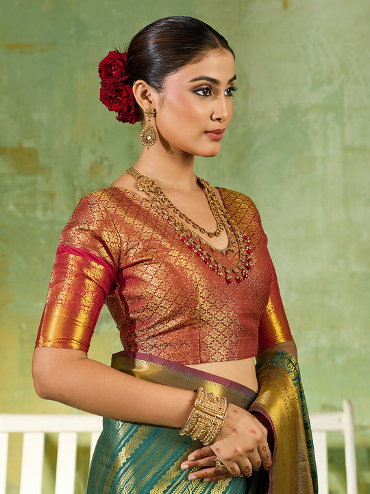 Rama Green Silk Blend Saree With Blouse Piece