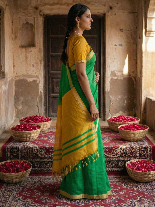 Green Cotton Saree With Blouse Piece