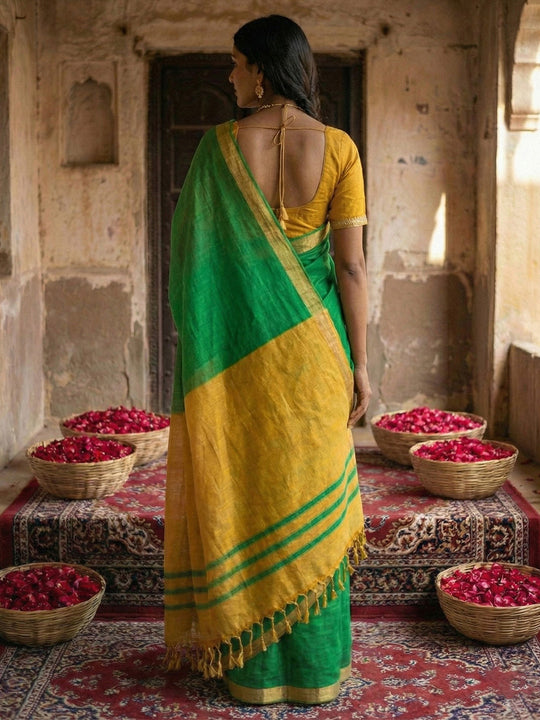 Green Cotton Saree With Blouse Piece