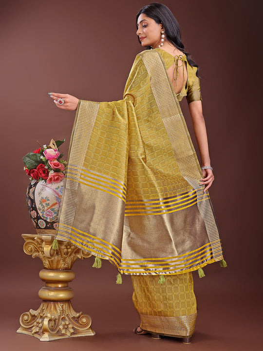 Mustrad Organza Saree With Blouse Piece