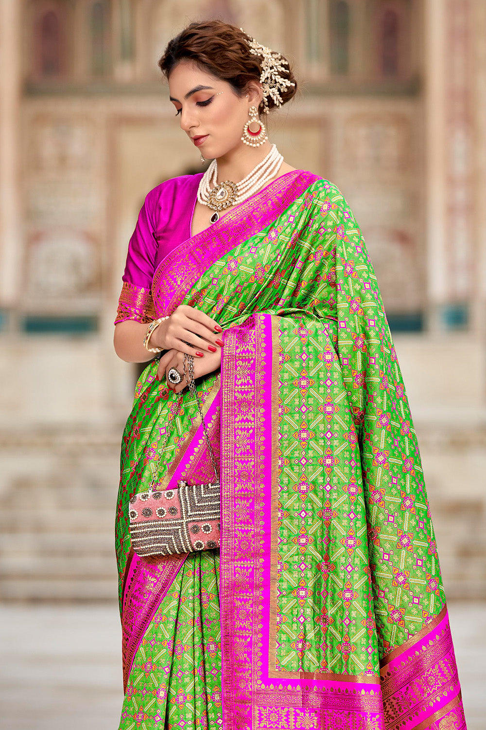 Buy Green And Pink Patola Saree Online Karagiri buy-green-and-pink-patola-saree-online-karagiri