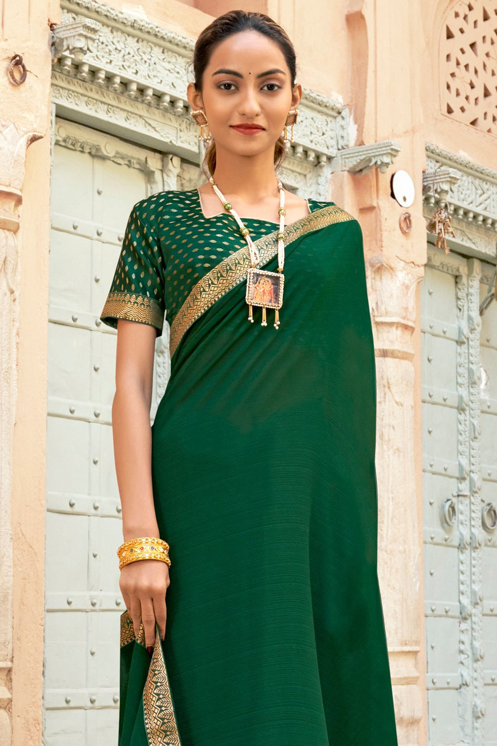 KASEE Embroidered Sarees : Buy Kasee Bottle Green Embroidered Pure Georgette  Saree with Unstitched Blouse Online | Nykaa Fashion