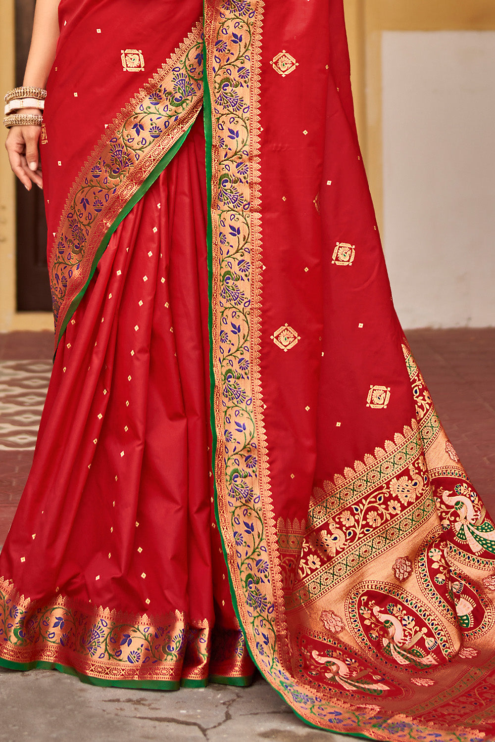 Soft Silk Saree at Rs.599/Piece in surat offer by Jk Clothing House