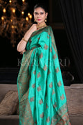 blouse designs for banarasi sarees