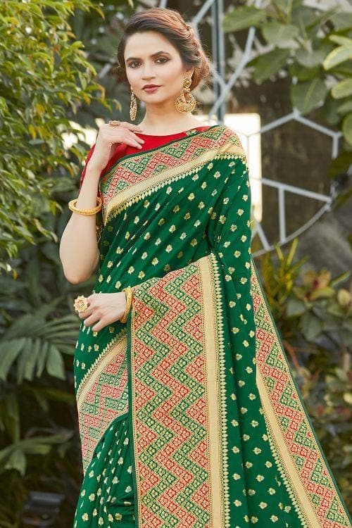 zari banarasi saree