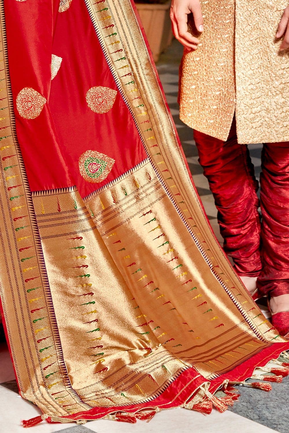 Banarasi Saree Gorgeous Jam Red Banarasi  Saree saree online