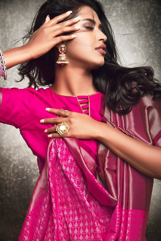 Banarasi Saree Hot Pink Woven Banarasi Saree saree online