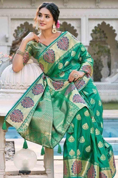 Jungle Green Leaf Butta Banarasi Saree
