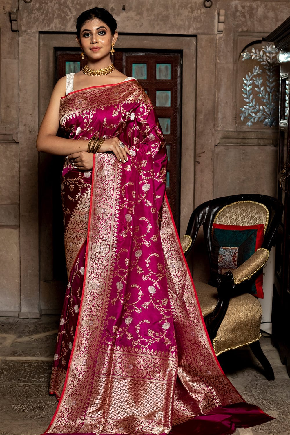 Magenta color bridal saree store