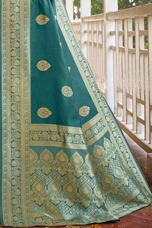 Buy best banarasi saree