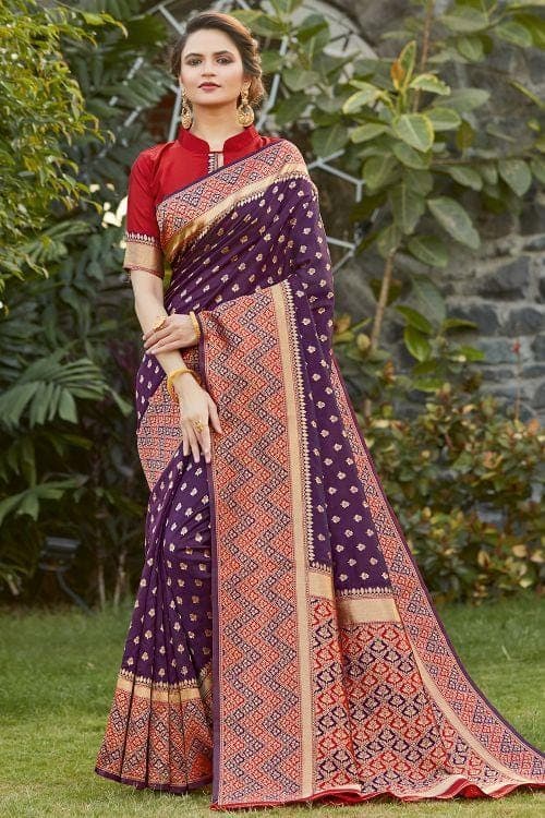 zari banarasi saree