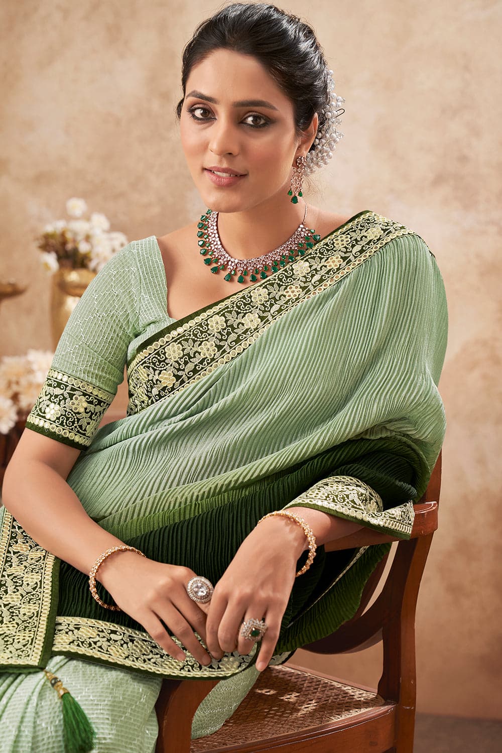 chiffon saree blouse design