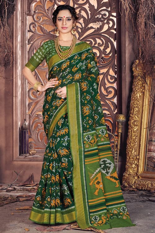 Solid Green Cotton blend saree with bronze and grey palla