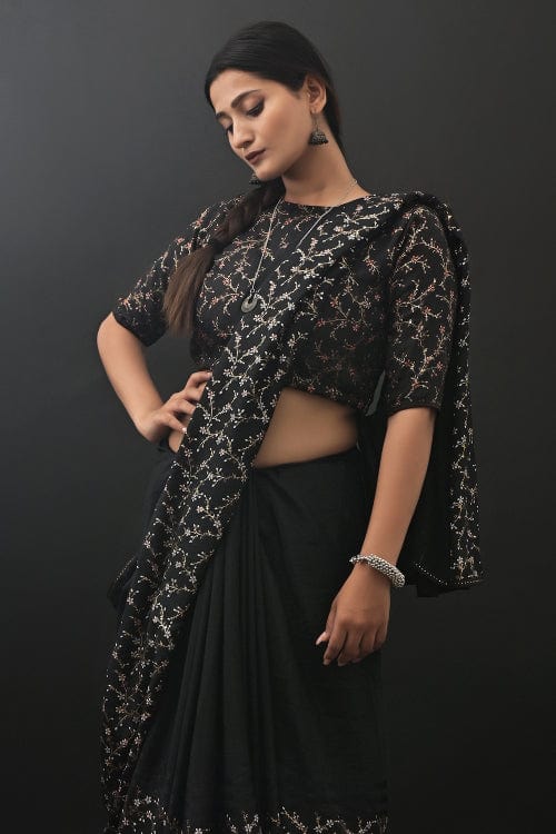 black digital print saree