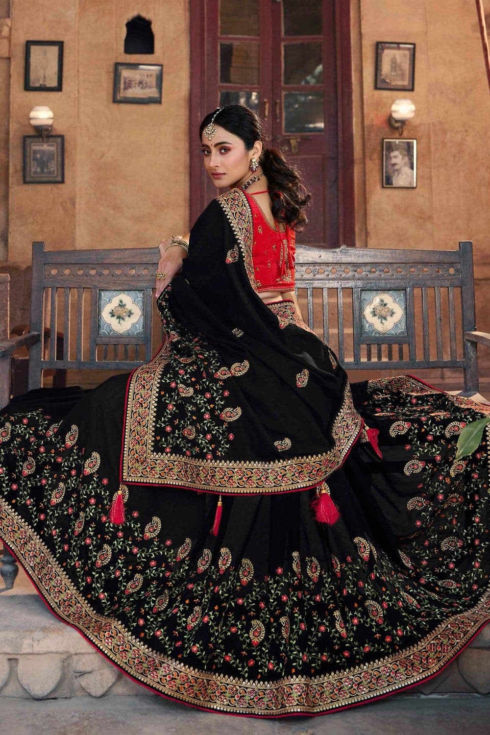 All About Lehenga Style Sarees – the Perfect Fusion Ethnic Wear