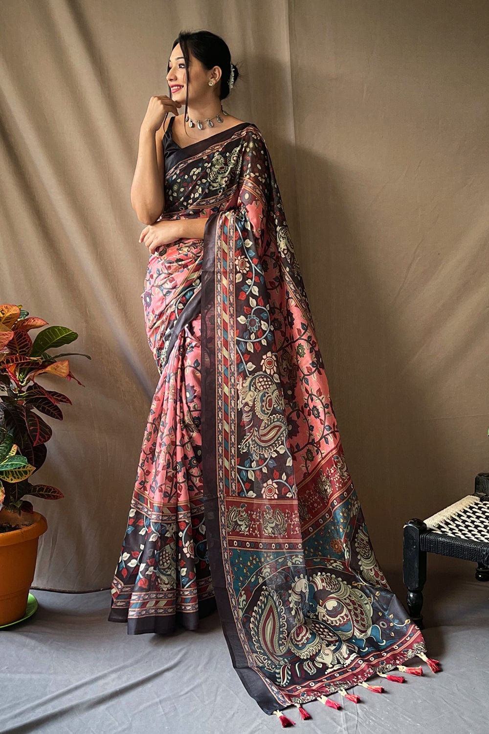 Kalamkari saree best sale price