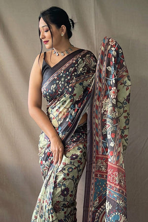 Gorgeous blouse fabric | Cotton saree blouse designs, Cotton blouse design,  Stylish blouse design