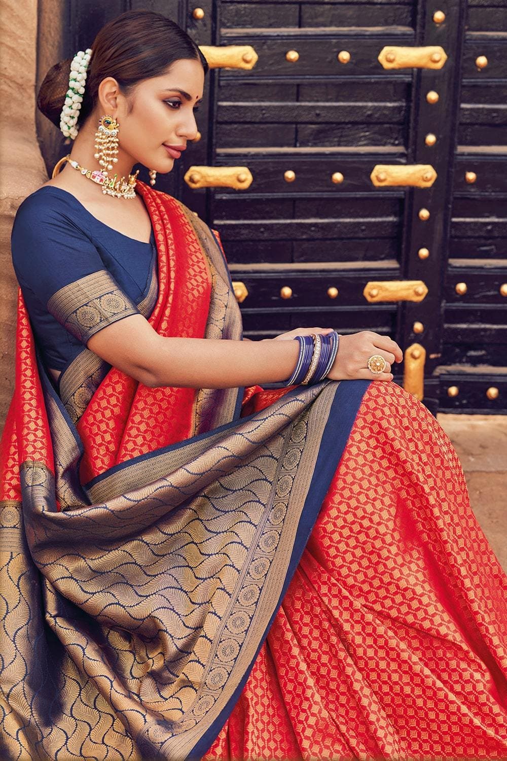 Red and Black color soft silk kanchipuram sarees with border less sarees  design -KASS0000173