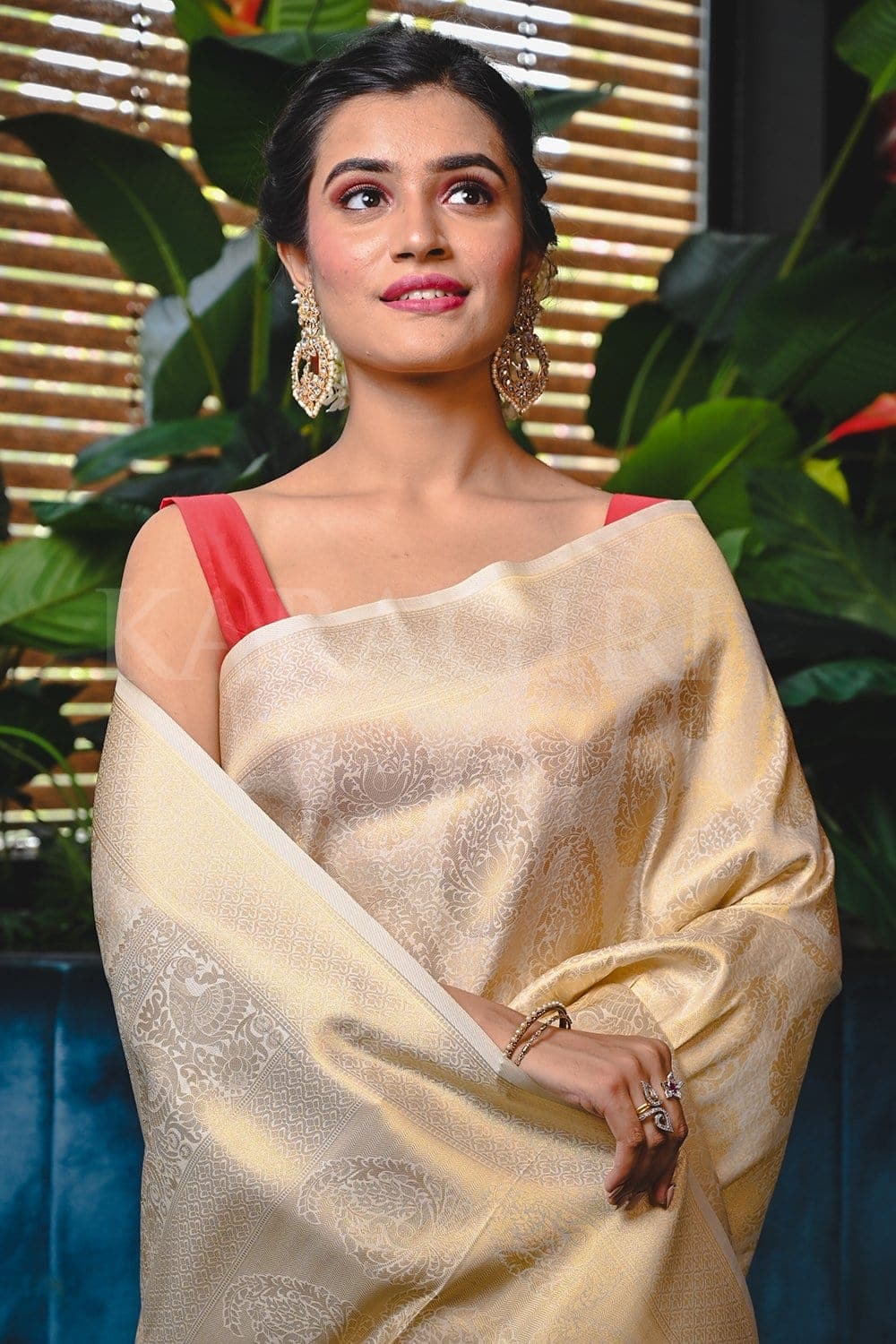 Grand Chaitra Sale Extravaganza Noboborsho Special Pure Cotton Hand Painted  Saree Price : Rs 1998 Chaitra Sale price : Rs 1598 To place an… | Instagram