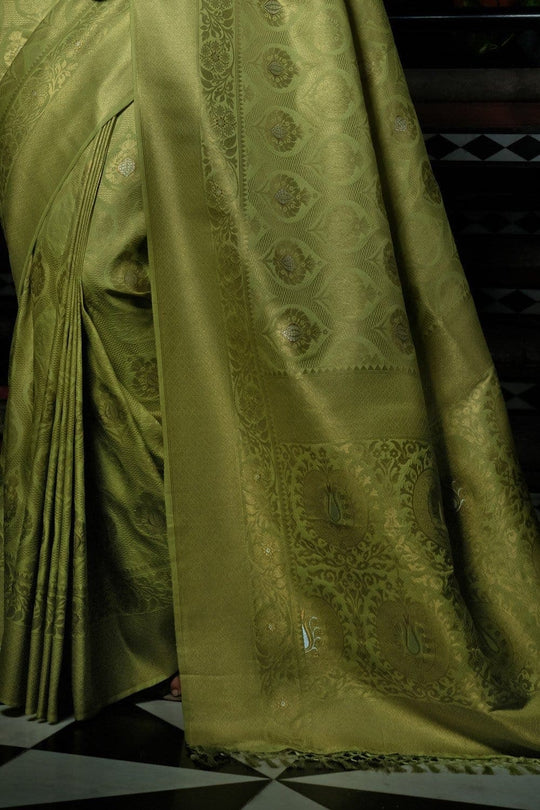 kanjivaram sarees for bride