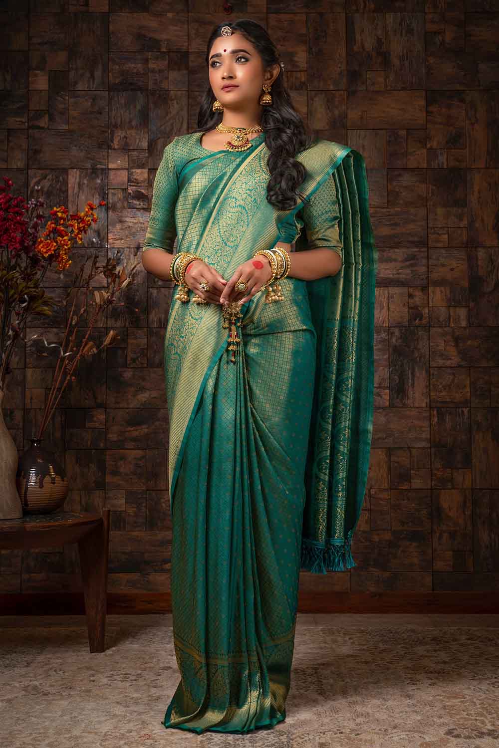 Buy Pine Green Zari Work Kanjivaram Saree online-Karagiri