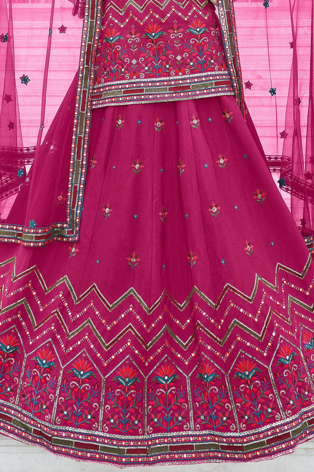 Buy Designer Sarees, Salwar Kameez, Kurtis & Tunic and Lehenga Choli.Radiant  Linen Dark Magenta Lehenga Choli
