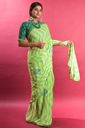 green leheriya saree