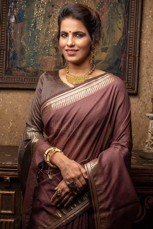 Chestnut Brown Plain Linen Blend Saree