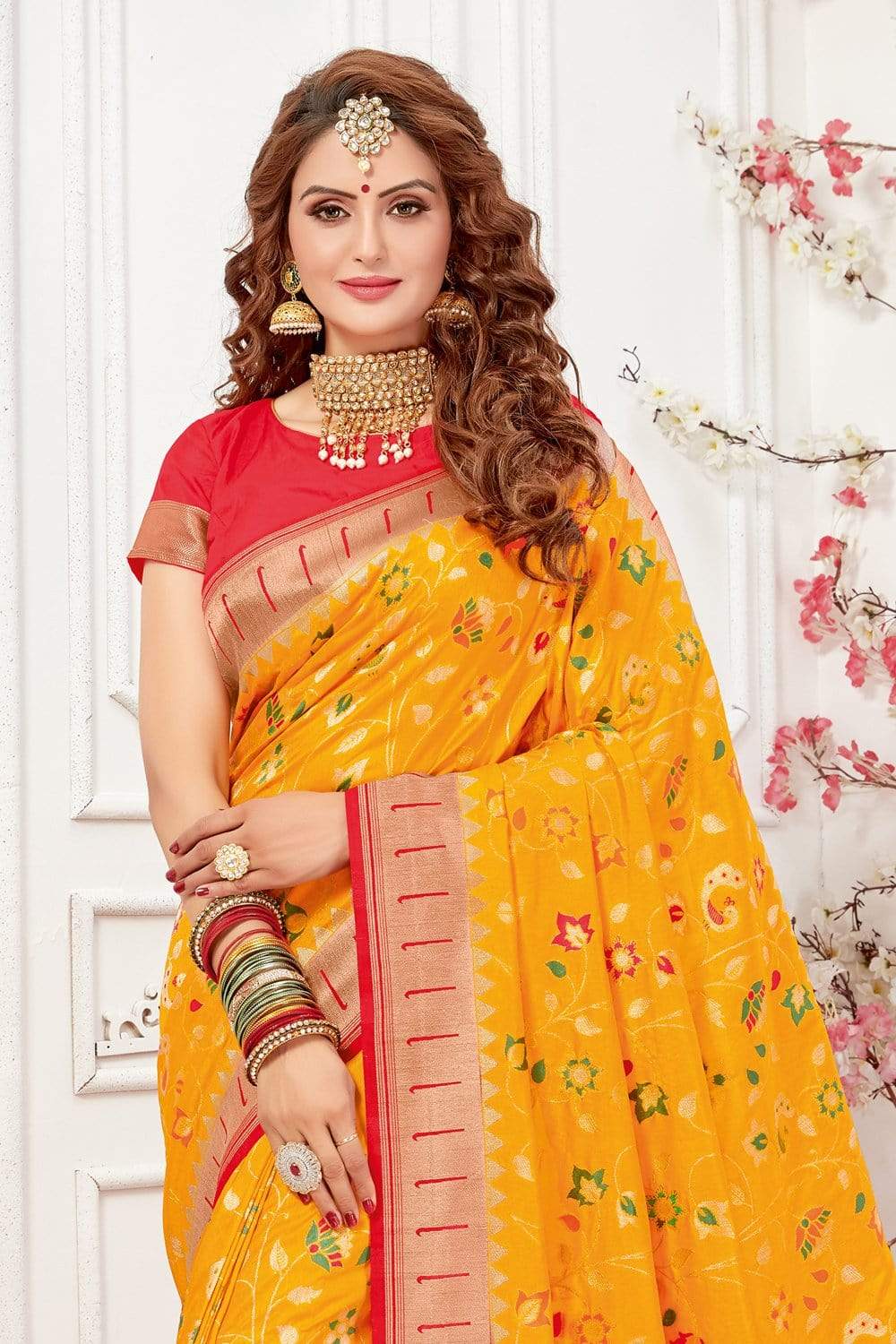 Paithani Saree Bright Yellow Woven Paithani Saree - From Paithani Banarasi Fusion Collection saree online