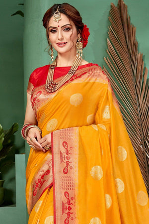 Gold Yellow Woven Paithani Saree