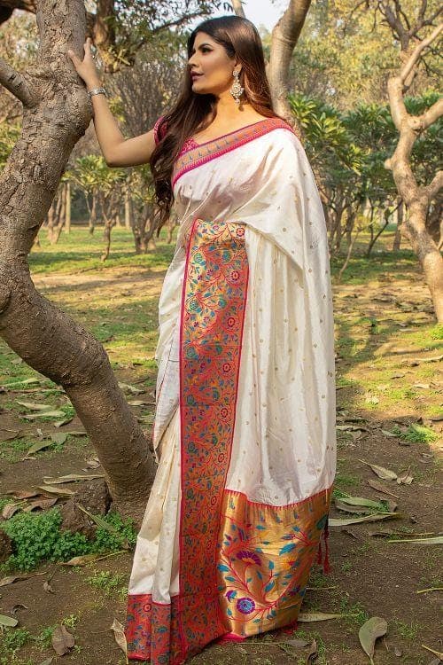 Red & White Silk Kanjeevaram Saree Design by Label GehnaSamah at Pernia's  Pop Up Shop 2023