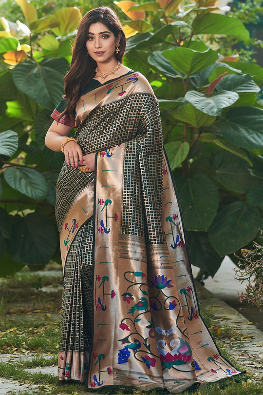 green paithani saree