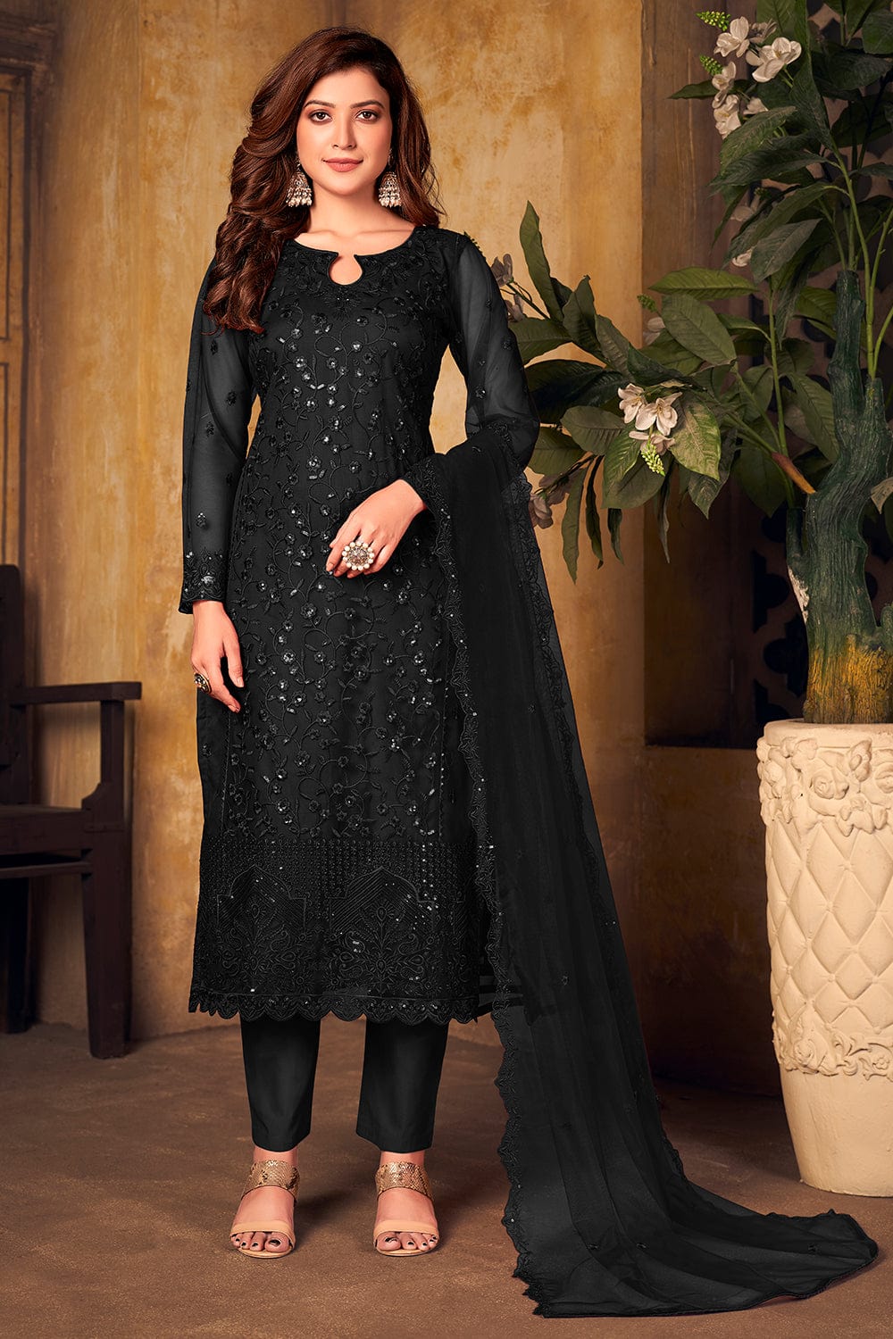 Full black hotsell churidar