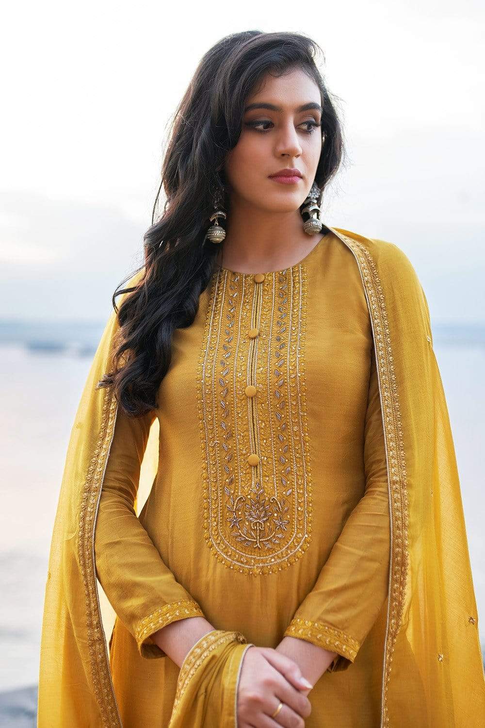 Buy DRAVINAM Trends Women's Woolen Pashmina Dobby Printed Unstitch Salwar Suit  Dress Material With Machine Diamond Work And Printed Shawl Dupatta | Dress  Material For Women | Unstitched Kurta Set (Orange) Online