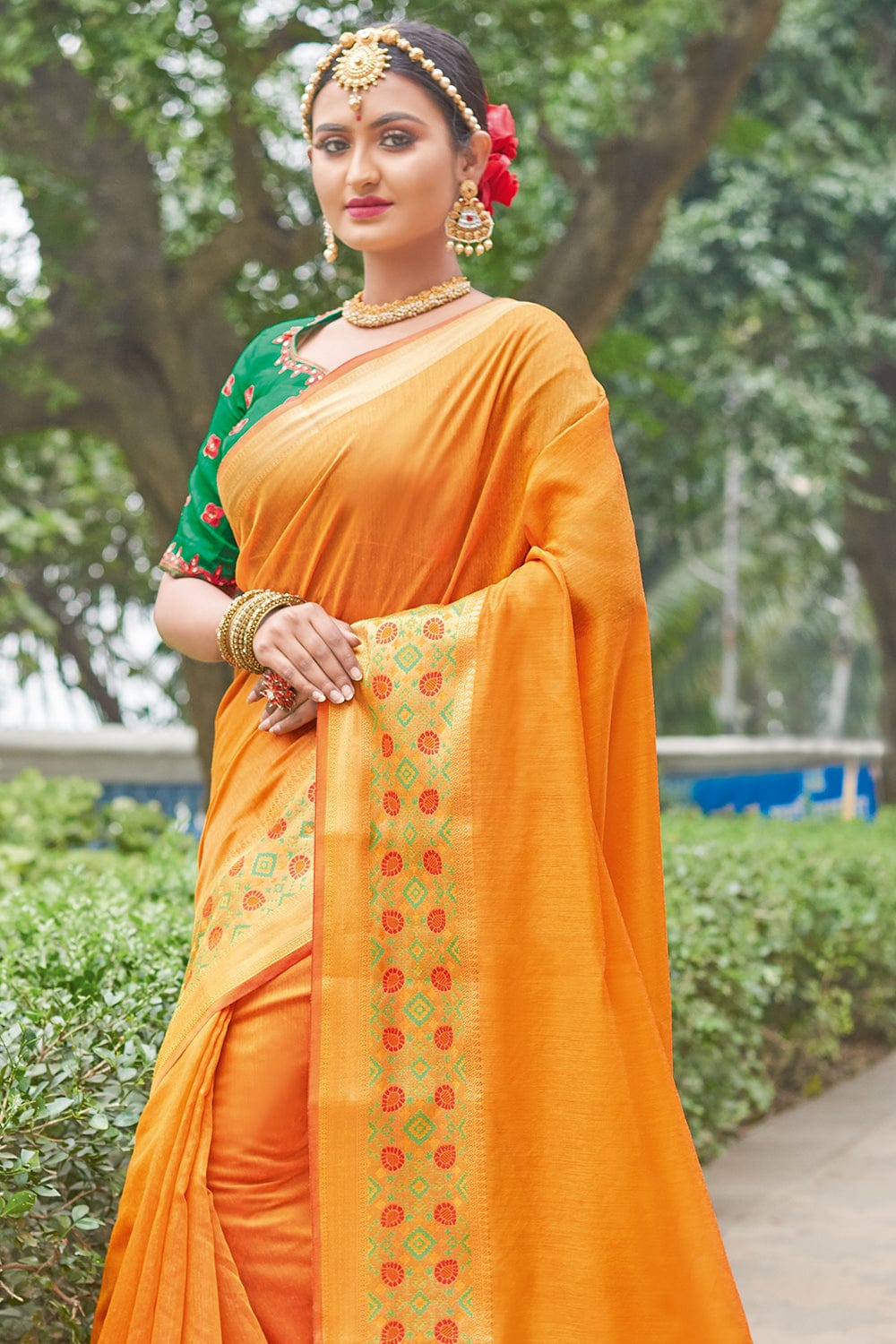 Buy Aharin Yellow Pure Banarasi Silk Saree With Blouse Online | Aza Fashions